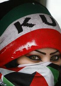 لك حريــة كره الاشخــاص لكن لا تشــوه سمعت من تكــره !!