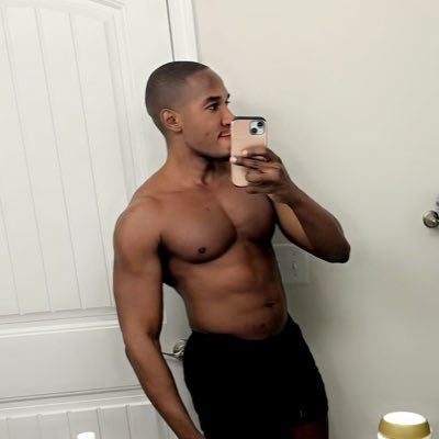 Bottom1989's profile picture. (She/Her/Yours) Total bottom here who worships white cock