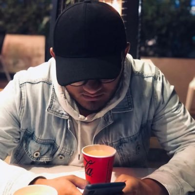 Hola!! Twitter es una porquería y suspendió mi cuenta @hernandezz195