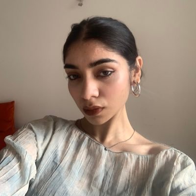 BarikAnuska's profile picture. Brand Designer