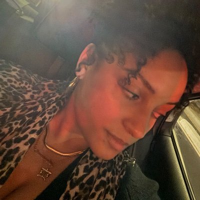 amanduhr8's profile picture. worthy of Love. God is my oath.