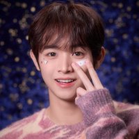 CoCo🇰🇷 (@zhd_cong) 's Twitter Profile Photo CoCo🇰🇷 (@zhd_cong) 's Twitter Profile Photo