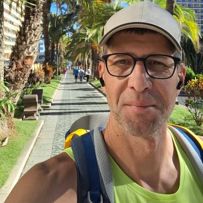 Sascha_hiking's profile picture. 