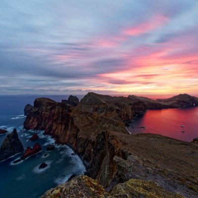 RoamWorldViews's profile picture. "Chasing sunsets, capturing moments 🌍✨ | Turning the world into a canvas, one picture at a time 📸 | Explorer of places, storyteller of scenes"