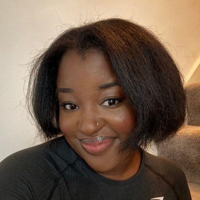 Music lover, foodie, skincare, journalism, social media & comms.