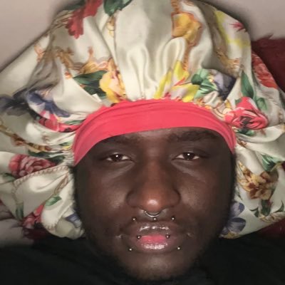 DeAngeIos's profile picture. 23 I Pan 💖💙💛l Edm/Dubstep Enthusiast 😎 | Wanna Raise Hell 🤨