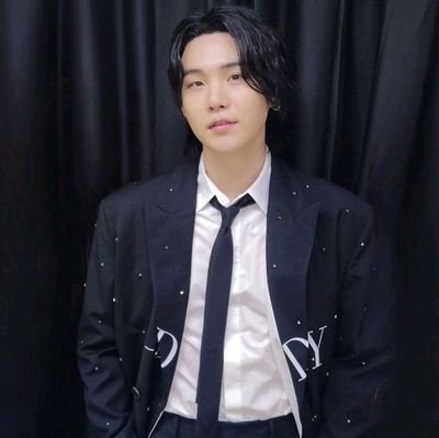 bts_suga57820's profile picture. 