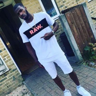 CHAMPIONS OF RASSCLART EUROPE!!🔥🔥🔥🏅🏅
football fanatic!!
Tottenham hotspur tragedy survivor 🤍 boxing🥊
Tribal chief/ Head of the table
🇦🇬🇦🇬🇦🇬🇬🇧