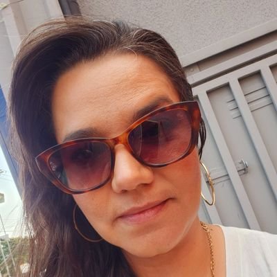 Servidora Pública, Bacharel em Direito, Pós Graduada em Gestão Pública pelo @insper.