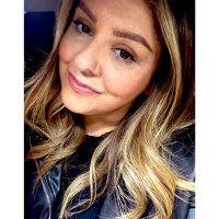 Rebecca 🍸 (@bexxx202) 's Twitter Profile