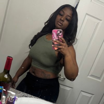 Drea_CocoaPixie's profile picture. $TyKishaJefferson1