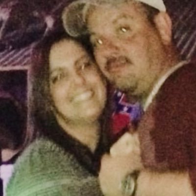 College Football, Classic Rock, Identical Twin, Musician, Singer, Humor, TV Shows! I LOVE PRESIDENT TRUMP!! LOVE LSU! Married to Becki!
