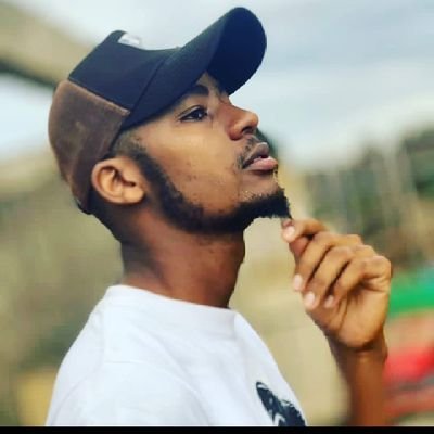🎓@Makerere (MUBS)
@Arsenal
Dm📥 for Ads and Promos📨 Let's work🤝 Brand visibility