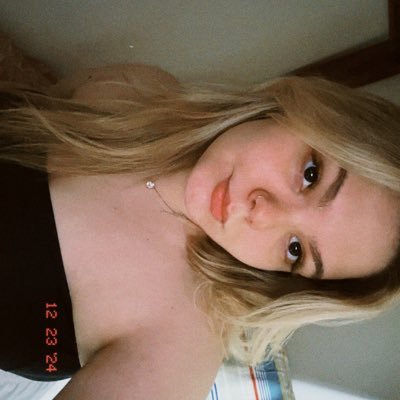 nickszzzx's profile picture. maktub.