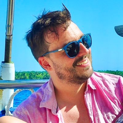 PuretzOficial's profile picture. Advogado, palmeirense e tudo mais... 🇺🇦 Lá casa do Caraio