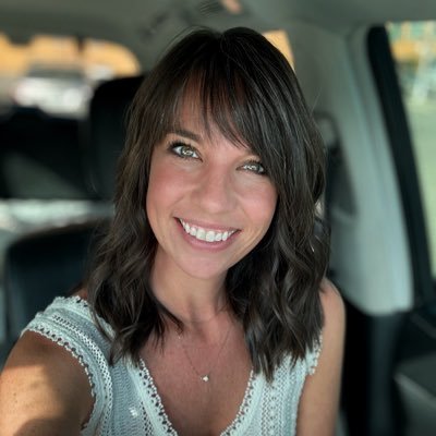 heyakatrina's profile picture. 