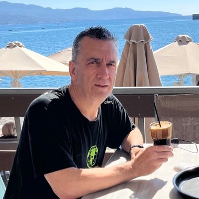 nicksamios's profile picture. Libertarian at large.