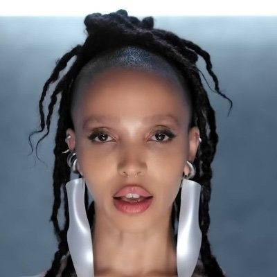 Love music, pop, R&B, rock. Love Fka Twigs, Amywhinehouse, Prince Harry, Meghan