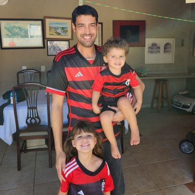 Engenheiro Civil | Servidor Público Federal | Flamenguista ROXO 🖤❤️ | Aqui para acompanhar o Mengão, política e finanças! (@vilela82 suspensa ñ sei pq 🤷♂️)