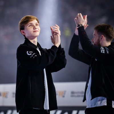 RJSs2df5jt49562's profile picture. 