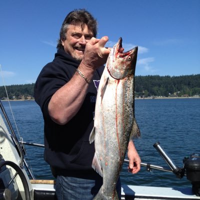 houziyudag37393's profile picture. You have to accept that you’ll never be good enough for some people. Whether that is going to be your problem or theirs is up to you.