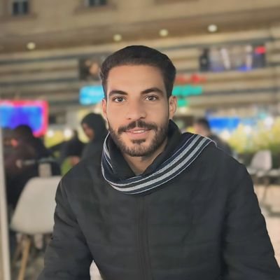 لا وقَت للأبواب المُغلقة والفُرص المُنتهية، فصاحب القُوة الأَعظم هُو الله ، وصاحب الفَتح الأَعظم هُو الله متى ما اتصلت بالمَصدر ، يُصبح كُل شيءٍ ممكناً