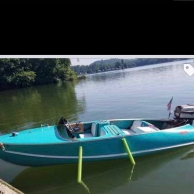 floydhughe79997's profile picture. 