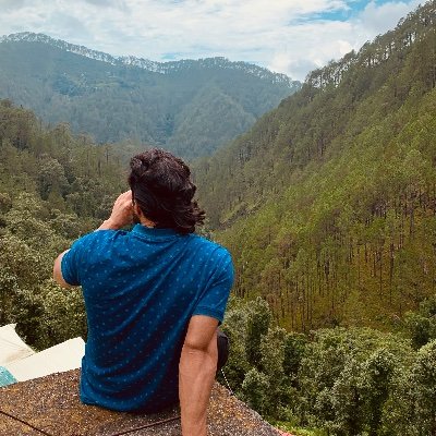 sarvesh13346290's profile picture. Crypto/Macro enthusiast, 
Psychedelic explorer, 
Cat masseur.