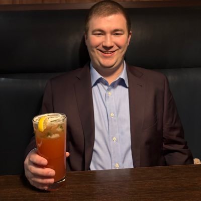 Democratic Socialist | Lover of CANCON | Ontario Tech Alumnus | York University PhD Student in Social Psychology | Professional goal: Be a teaching professor