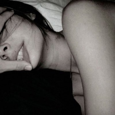 tyaarellia's profile picture. 