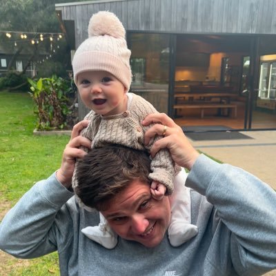 cossie21's profile picture. Commercial Property | Demons ❤️💙| OXFC ❤️🖤