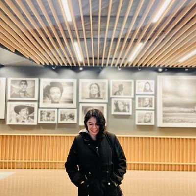 yessicus's profile picture. Con Y y doble S. 🐞 🐧

III