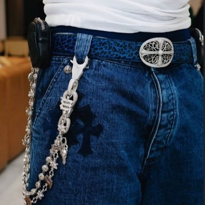 RhemiiMilan's profile picture. Its Okay not to be Okay.. ❤️🖤#ForzaMilan