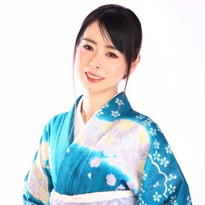 フリーで役者・MCのお仕事をしています😊✨ 大衆演劇・商業演劇共に実績あり。日本舞踊・新舞踊・和装大好き🫶🏻︎💕︎︎