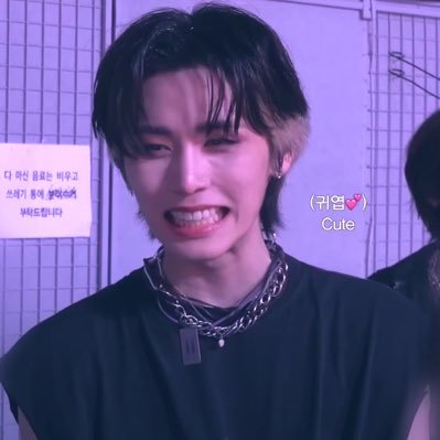 yeonjoons's profile picture. 