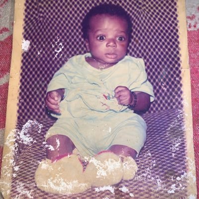 loseyi01__'s profile picture. watchin my back and facing my front.. OOU Graduate 🎓 📚 Health Educator || Chelsea FC fan ⚽️ 💙💙