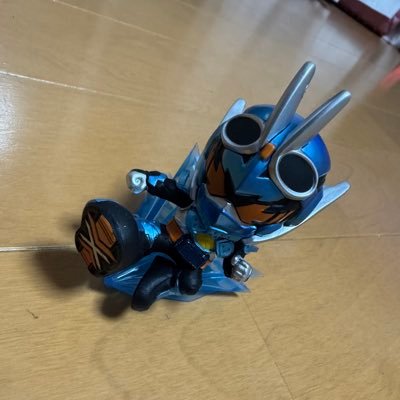 SunnyplaceTake4's profile picture. もちょと特撮・仮面ライダーにハマってます🍑