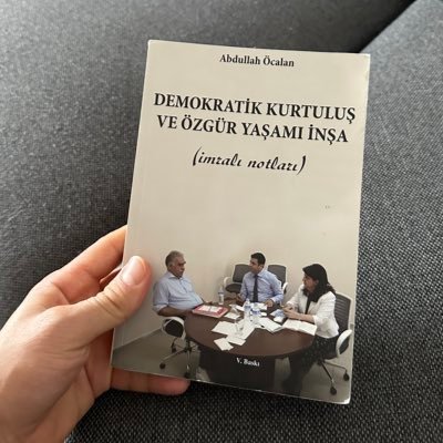 ImraliNotlari's profile picture. onur yaşamdan üstündür