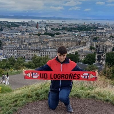 📚Filología inglesa en la UR.
Actualidad de la @UDLogrones y la 2ªRFEF (Grupo II).
#UDLog
🍇