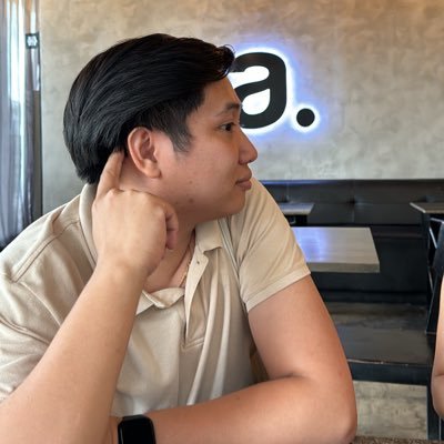 dreidreiandrei's profile picture. a student