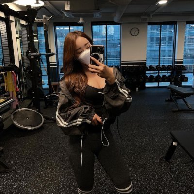 Lana_Iy2's profile picture. Independent spirit with a loving heart 💖