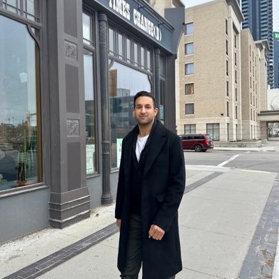 Serial entrepreneur who writes about happiness in all forms | Be love ❤️