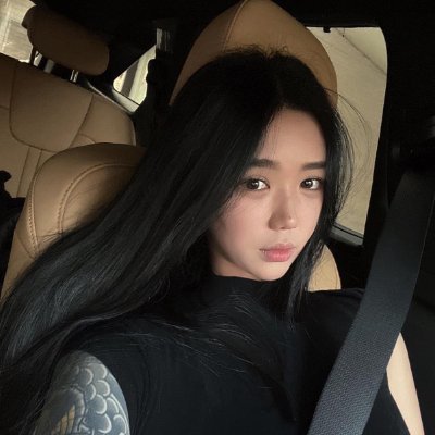喜欢玩多人的性瘾姐姐 颜值中上 身材爆炸 哈哈
______本地约炮换妻俱乐部,选妃来这里 @alec_griff44624