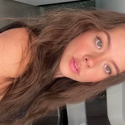 ValeriaBuendi12's profile picture. 🌙🏋🏼‍♀️🚴🏼‍♀️🎹🎤 Instagram:Valeriabuendiab