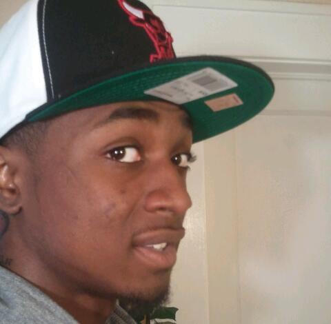 Im chasin after paper, I became a savage! #Finesse #TeamKnicks #TeamCowboys #TeamAndroid #LoudAdiction #TeamOuterspace O_o Follow me I want misguide you