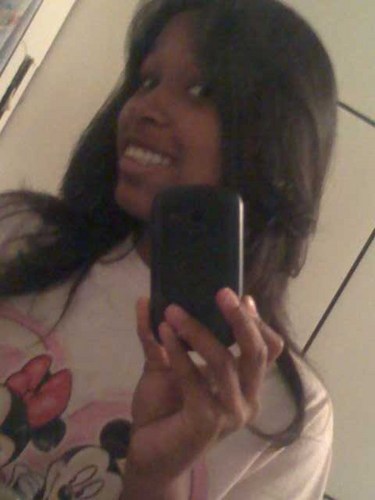 15 anos morena e namorando e resto saiba mais pelos meus tweets ! s2*
