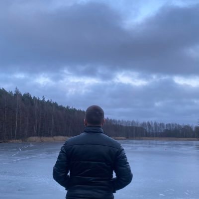 MadmanVlados's profile picture. 