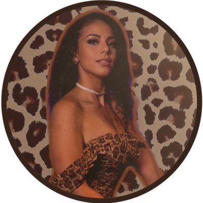 Poliushid's profile picture. ❝ 𝐋𝐄𝐓 𝐘𝐎𝐔 𝐆𝐄𝐓 𝐀 𝐇𝐀𝐍𝐃𝐅𝐔𝐋, 𝐁𝐀𝐁𝐘 𝐒𝐇𝐄’𝐒 𝐀 𝐖𝐇𝐎𝐋𝐄 𝐋𝐎𝐓𝐓𝐀 𝐖𝐎𝐌𝐄𝐍. ❞