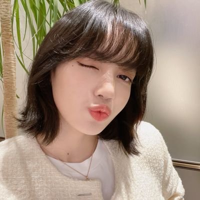 ParkTaniaJJ's profile picture. keep your head up, heart strong, and mind set