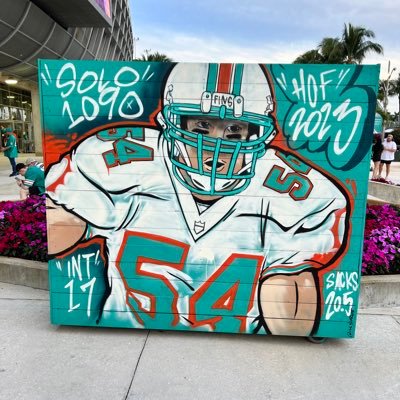 I have many things that bring me joy: family, friend, sports…Cubs and Dolphins. Clever gets you followed…nasty gets you blocked. Them’s the rules.